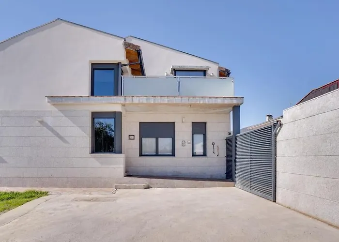 Nadine 1307 * Candeleda