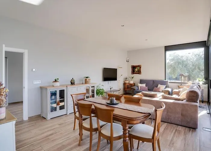 Nadine 1307 Hébergement de vacances